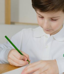 Boost handwriting with correct pencil